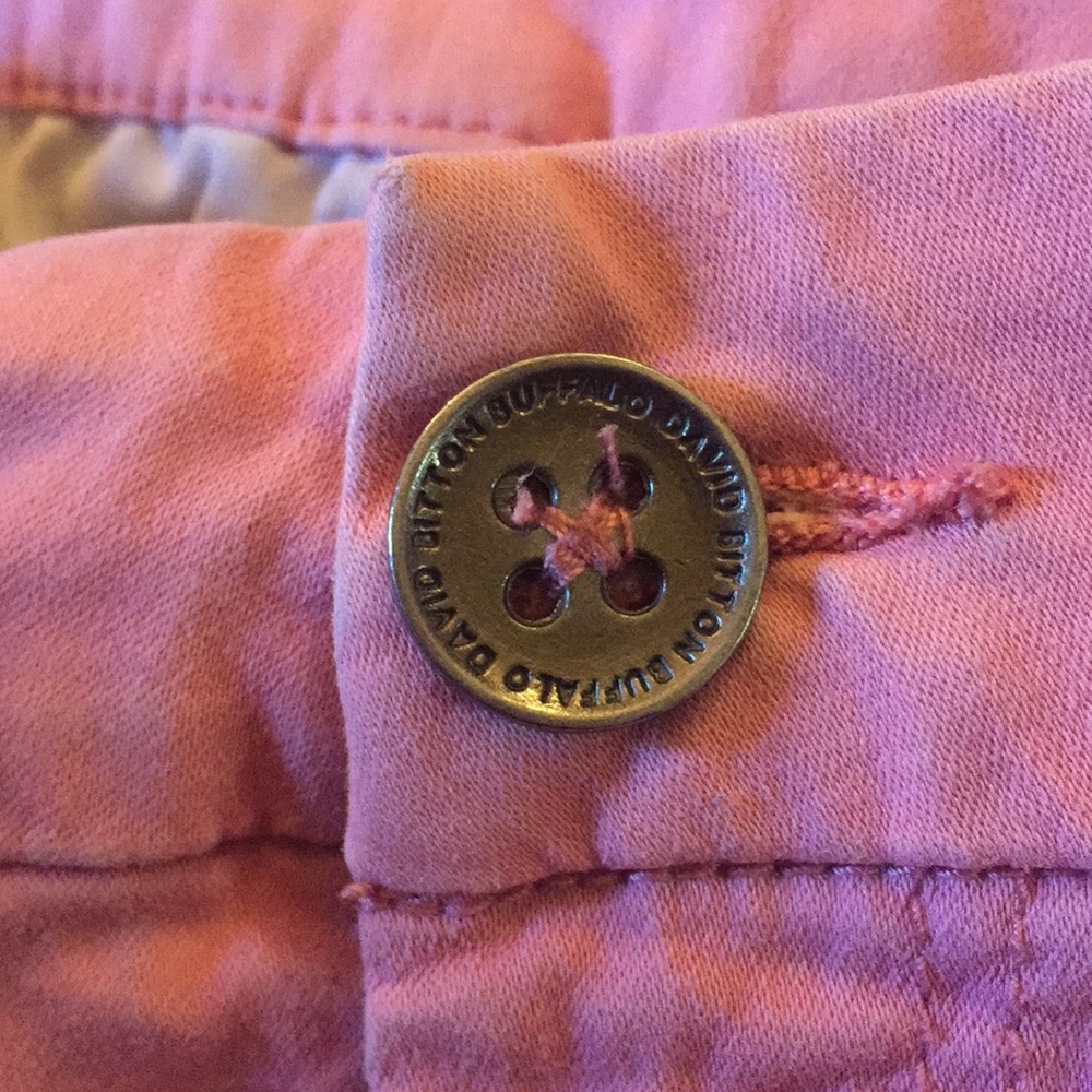 Pink shorts - Picture 2 of 2